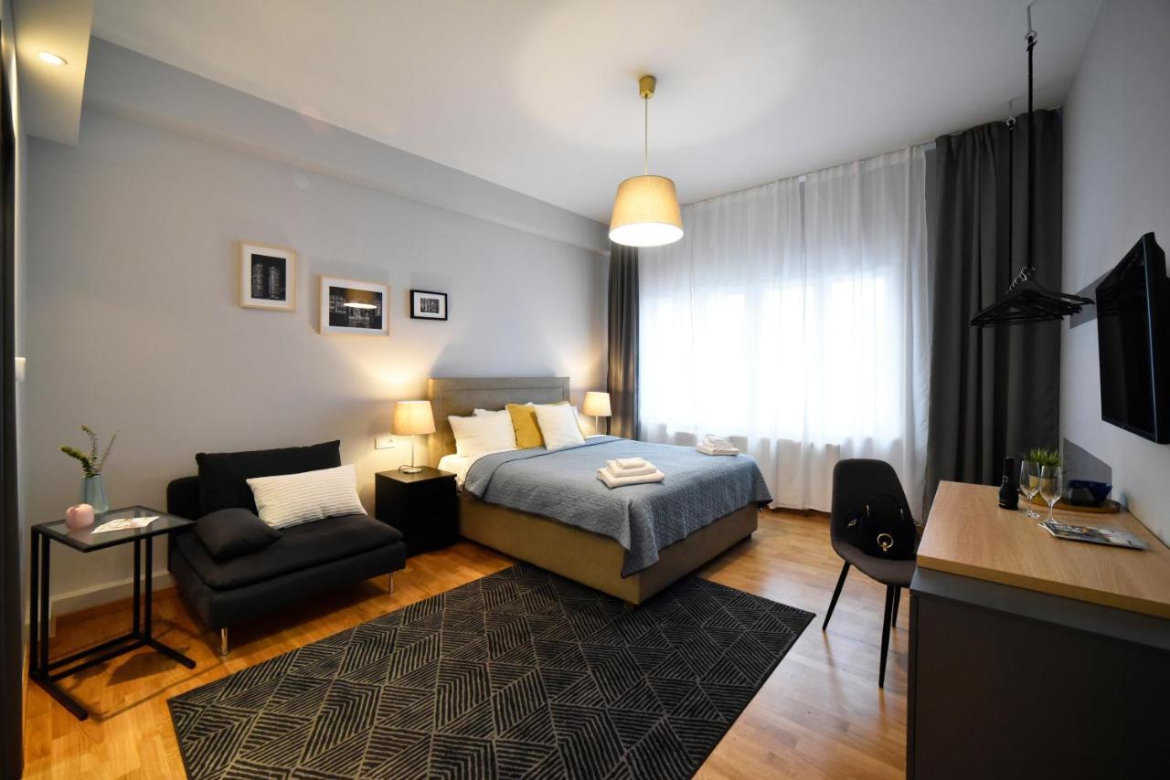Zrinski Premium Suites & Rooms ซาเกร็บ ภายนอก รูปภาพ