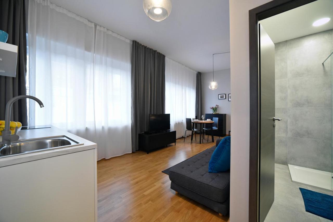 Zrinski Premium Suites & Rooms ซาเกร็บ ภายนอก รูปภาพ